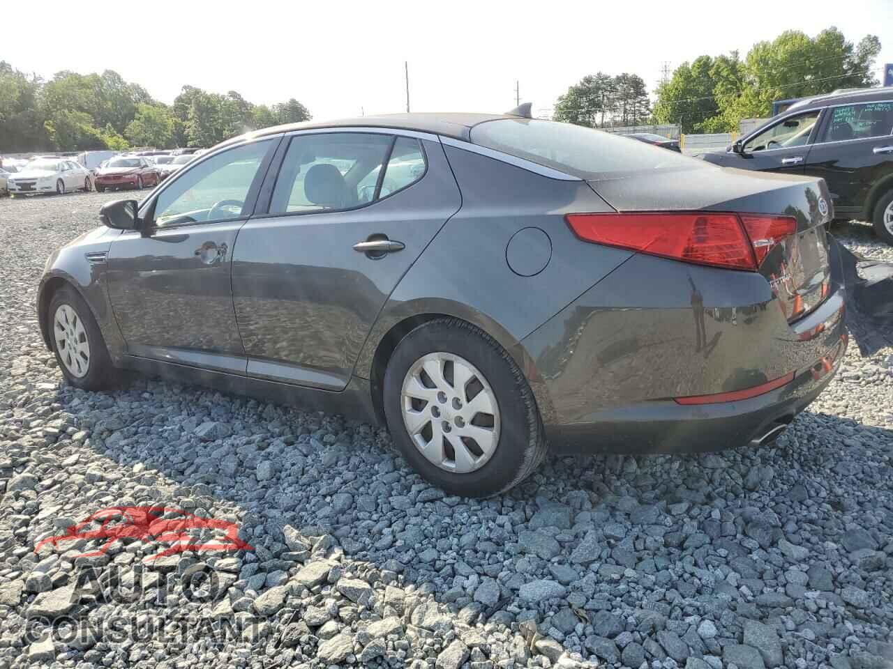 KIA OPTIMA 2011 - KNAGM4A76B5085855