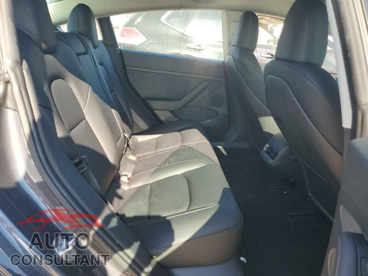 TESLA MODEL 3 2023 - 5YJ3E1EA1PF704600