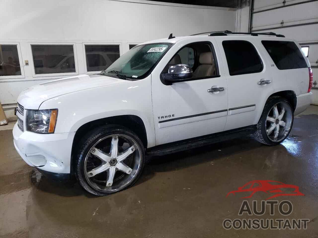 CHEVROLET TAHOE 2013 - 1GNSKCE06DR326794