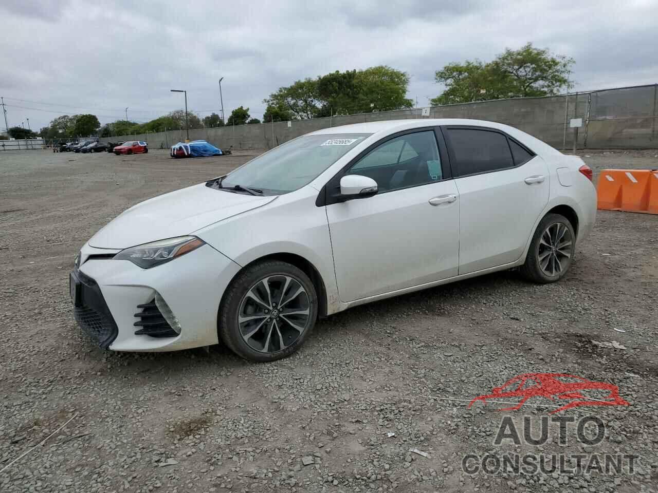 TOYOTA COROLLA 2018 - 5YFBURHE0JP802993