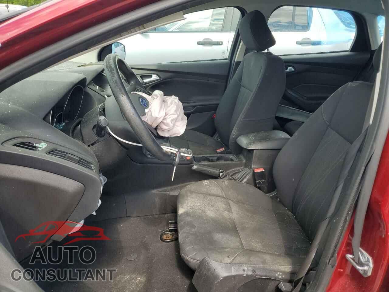 FORD FOCUS 2016 - 1FADP3K23GL358706