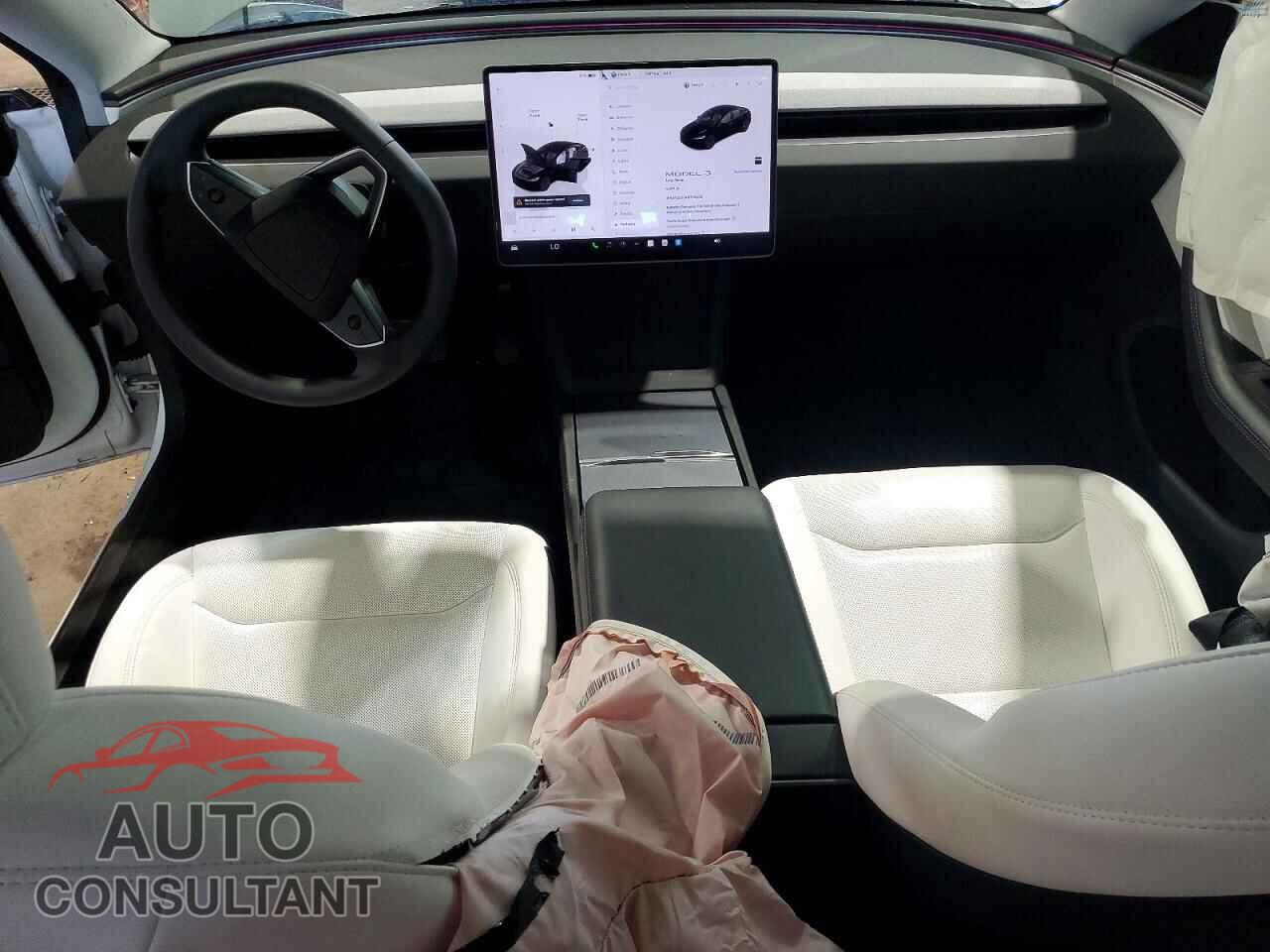 TESLA MODEL 3 2026 - 5YJ3E1EA1TF139727
