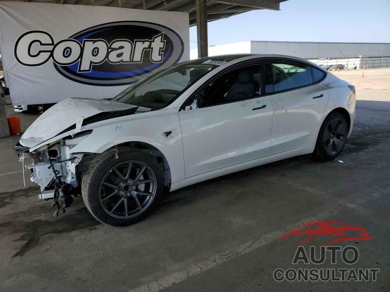 TESLA MODEL 3 2023 - 5YJ3E1EA5PF400282