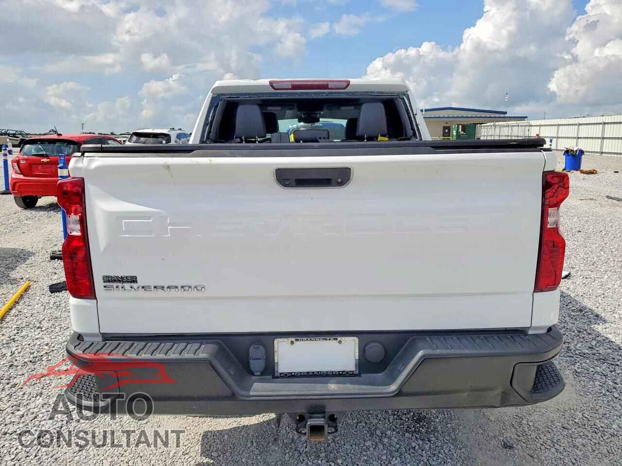 CHEVROLET SILVERADO 2023 - 2GCPAAED8P1144827