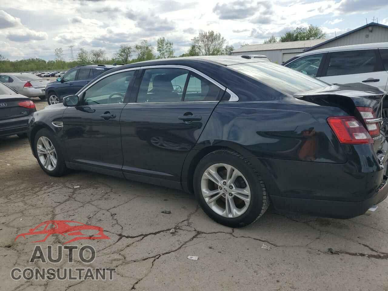 FORD TAURUS 2014 - 1FAHP2E81EG156545
