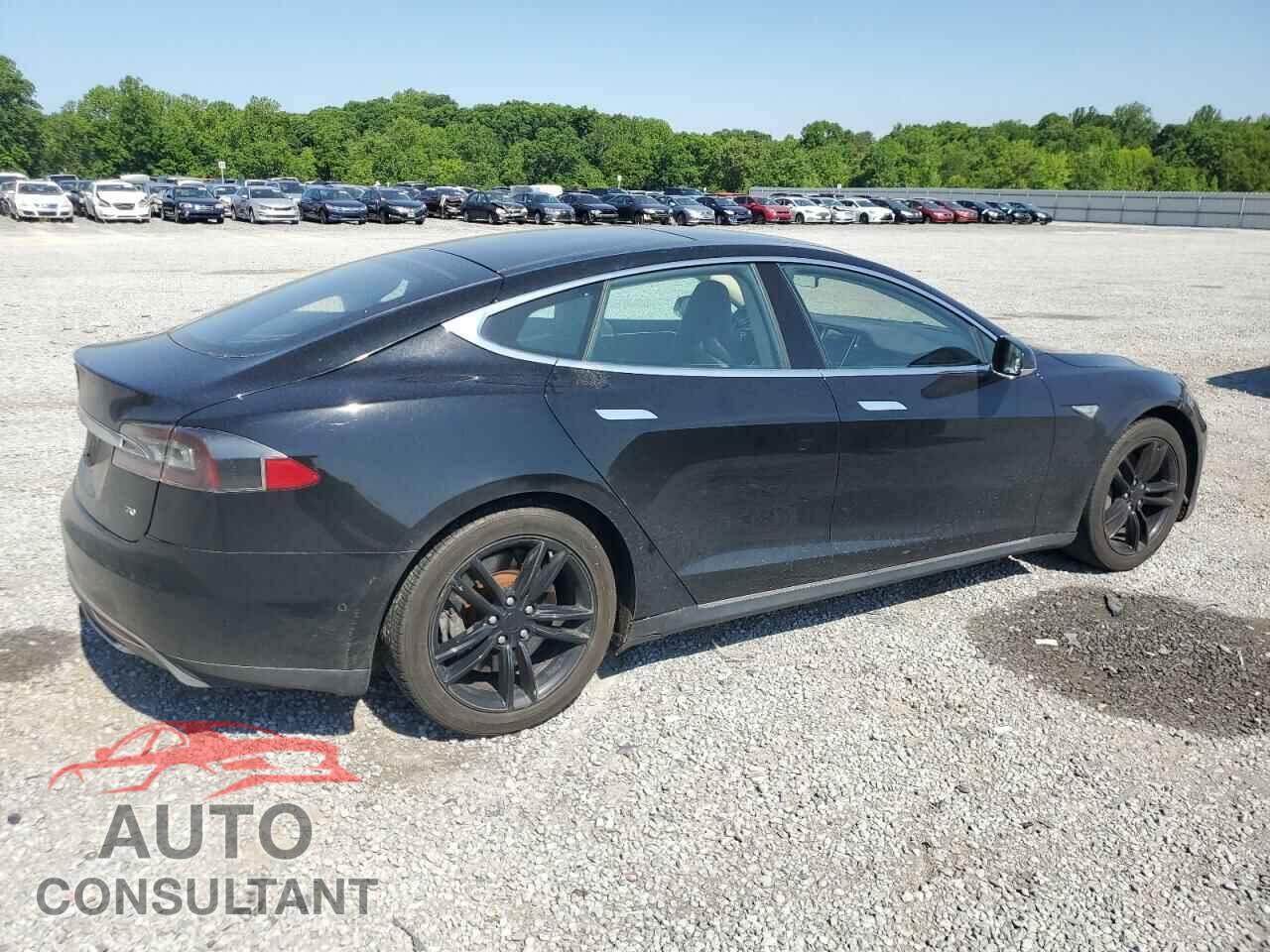 TESLA MODEL S 2016 - 5YJSA1E17GF123934