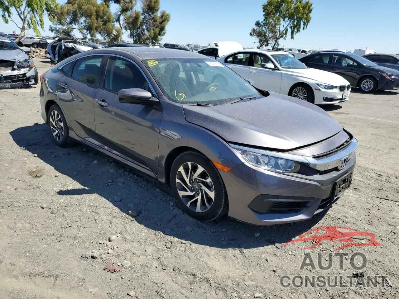 HONDA CIVIC 2018 - 2HGFC2F71JH563882