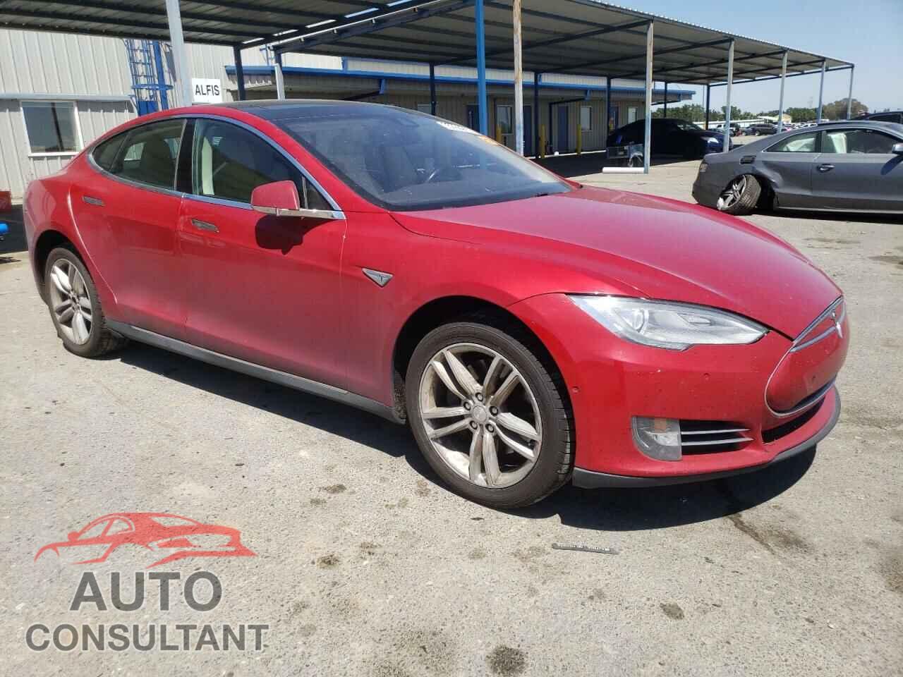 TESLA MODEL S 2015 - 5YJSA1H2XFFP70864