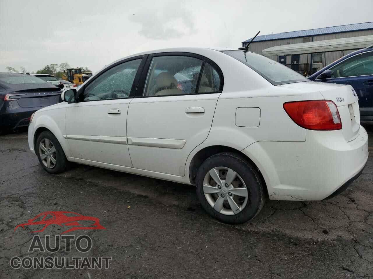 KIA RIO 2010 - KNADH4A37A6624139