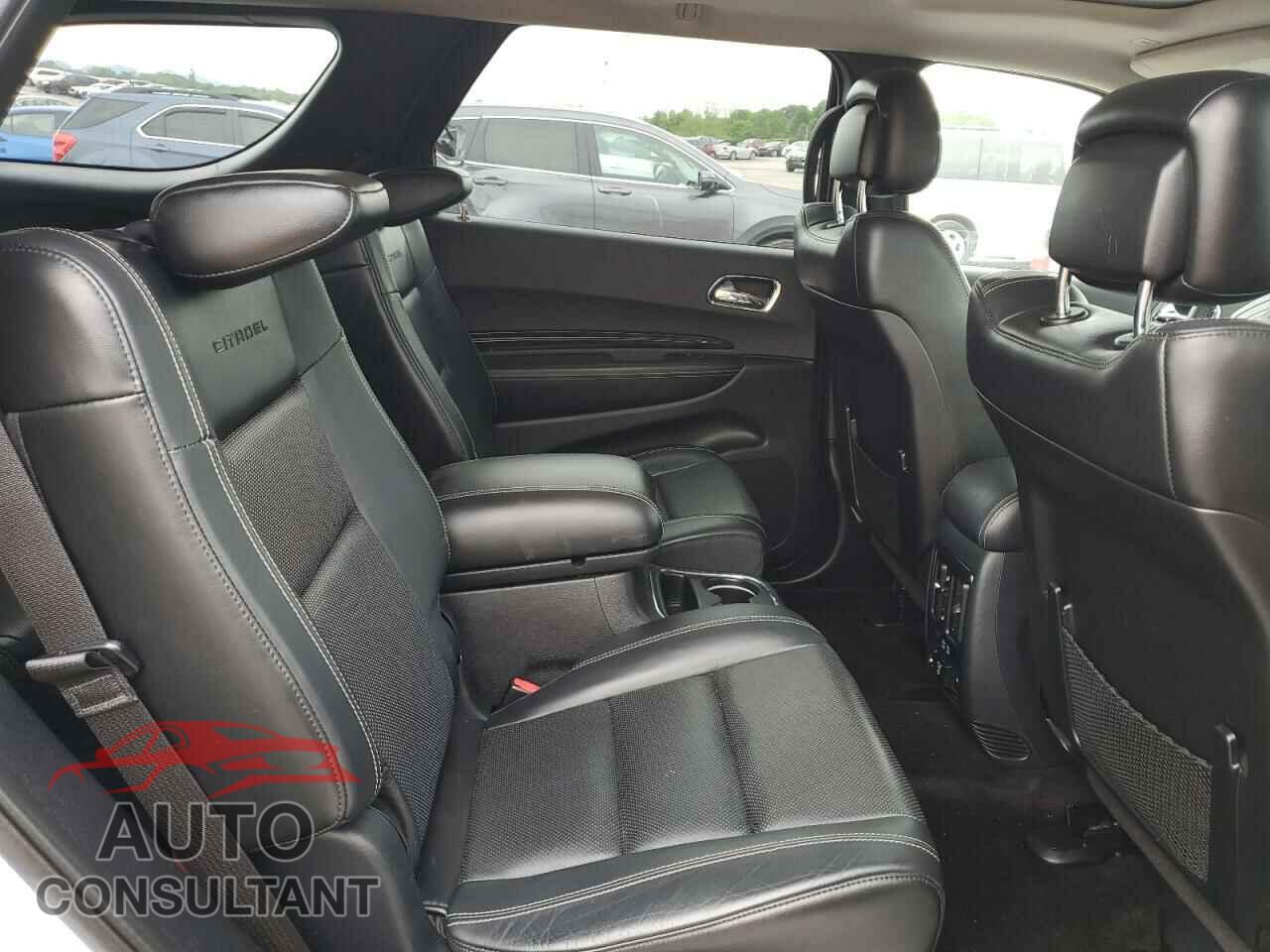 DODGE DURANGO 2017 - 1C4RDJEG5HC691320