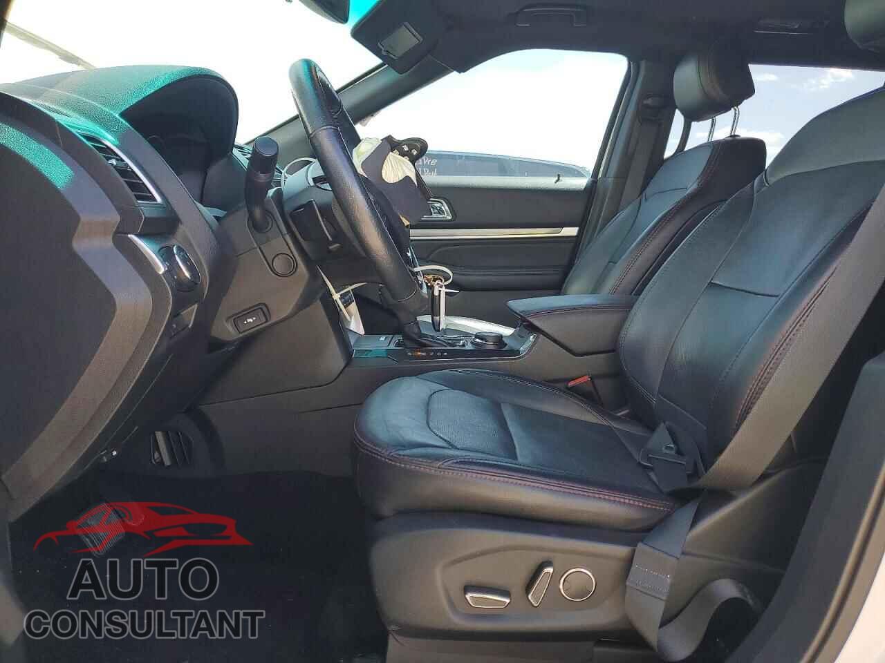 FORD EXPLORER 2017 - 1FM5K8GT7HGE02675