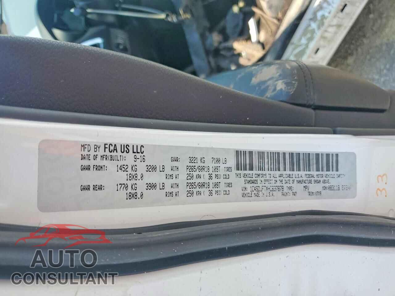 DODGE DURANGO 2017 - 1C4SDJFTXHC637878