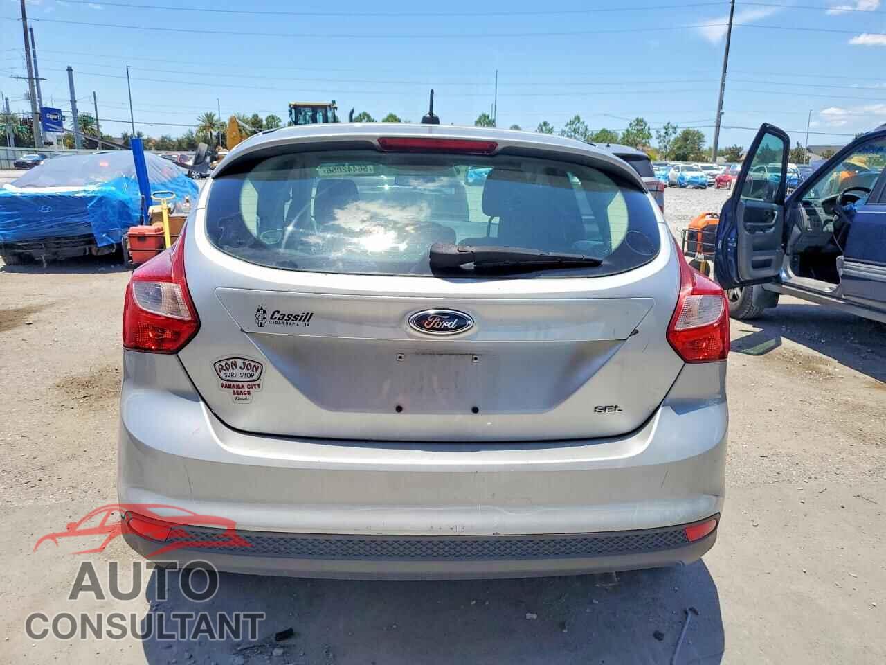 FORD FOCUS 2012 - 1FAHP3M23CL317596