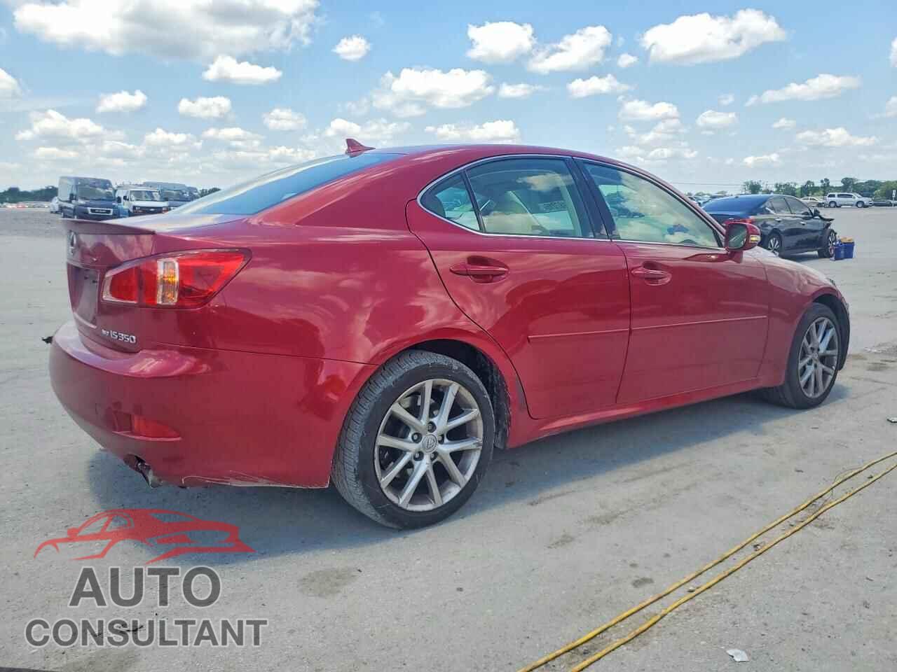 LEXUS IS 2011 - JTHCE5C23B5000975
