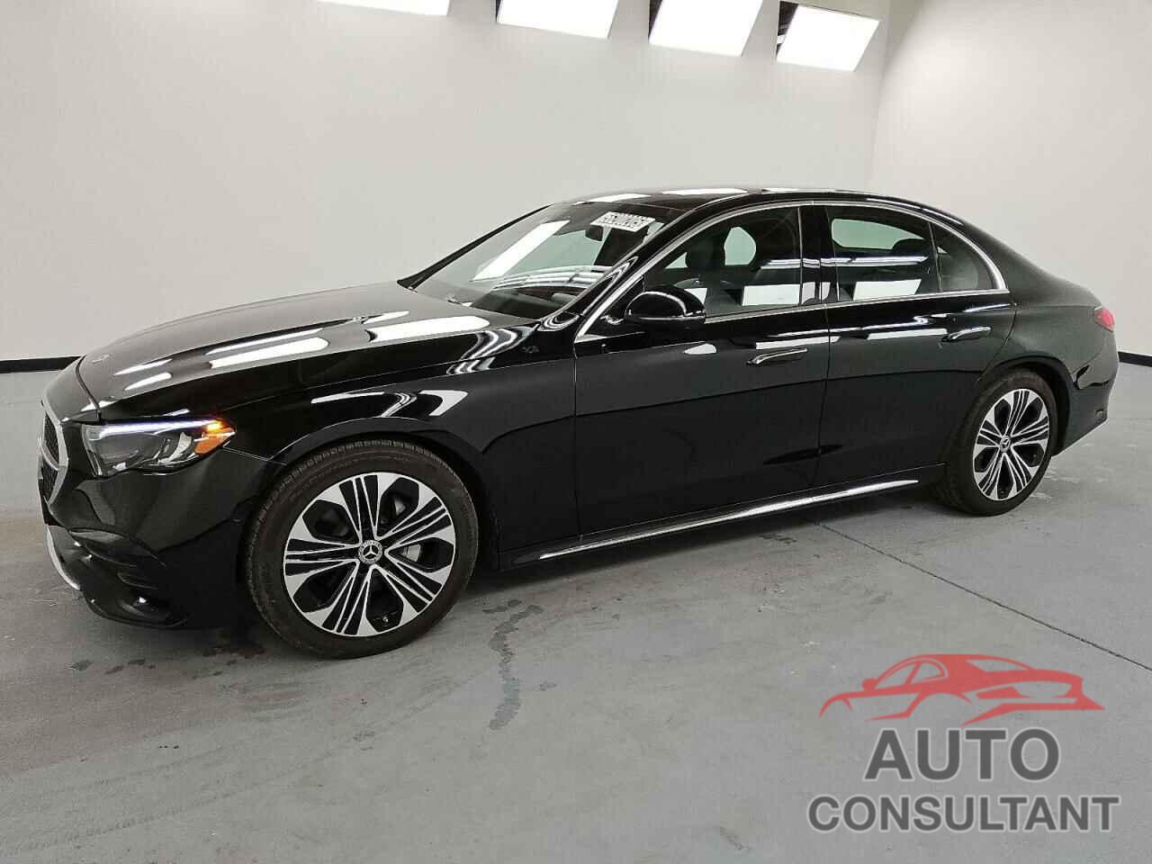 MERCEDES-BENZ E-CLASS 2025 - W1KLF4HB5SA134109