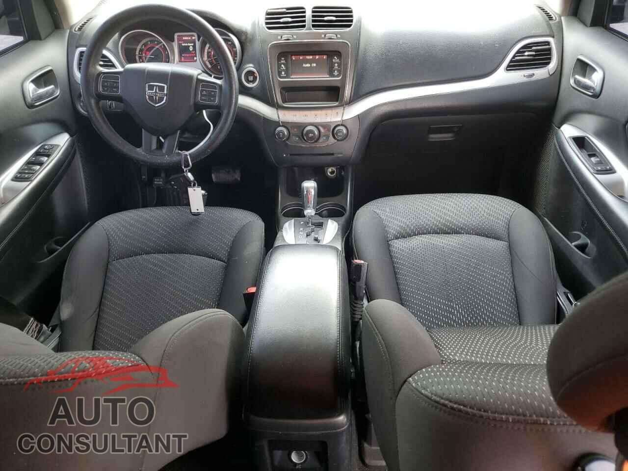 DODGE JOURNEY 2017 - 3C4PDCBG7HT591019