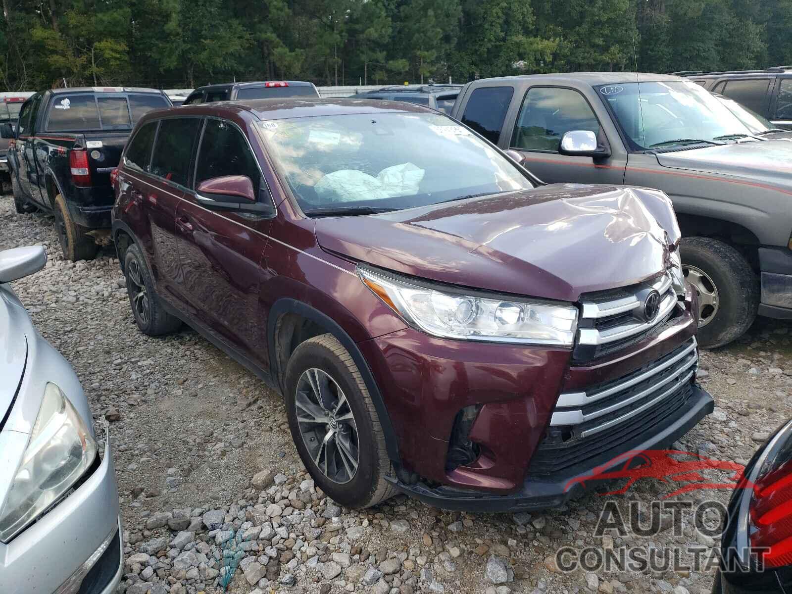 TOYOTA HIGHLANDER 2019 - 5TDZARFH9KS043564