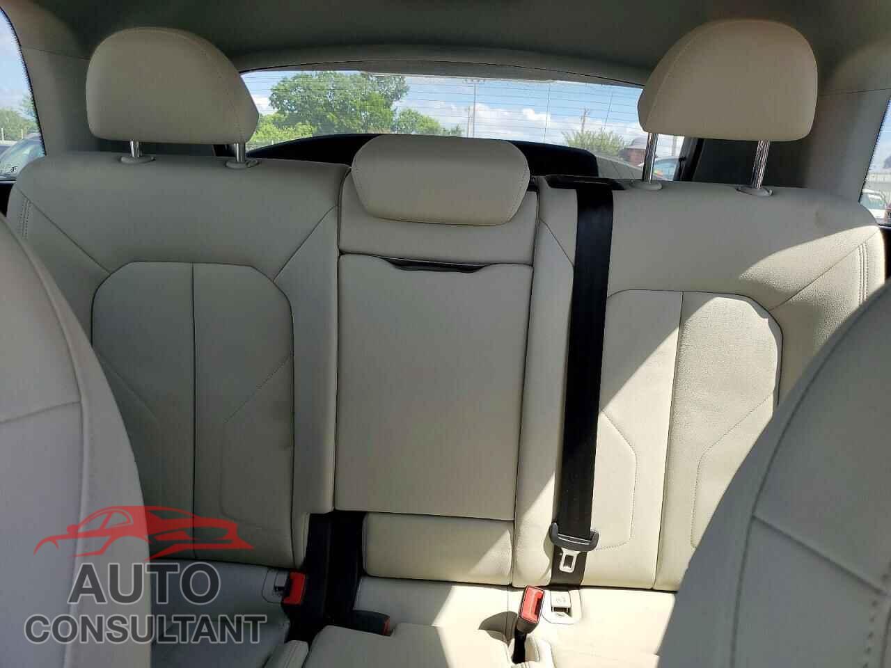 AUDI Q3 2021 - WA1BUCF36M1085954