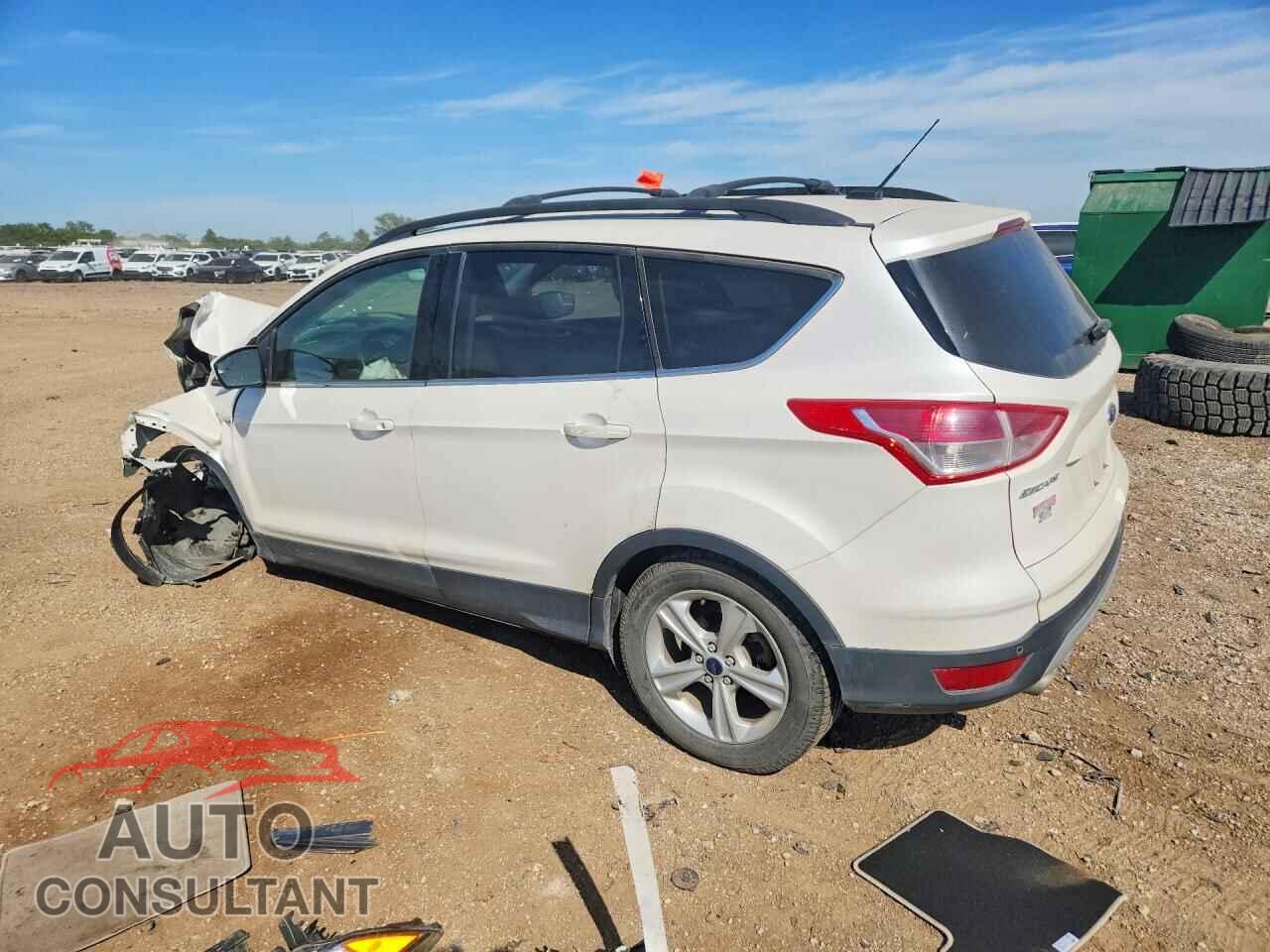 FORD ESCAPE 2016 - 1FMCU0G95GUA52731