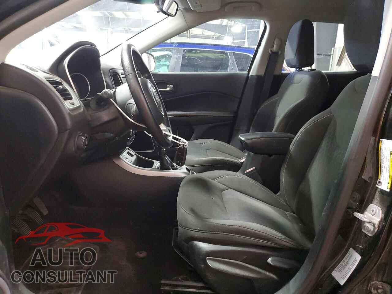 JEEP COMPASS 2017 - 3C4NJCAB8HT672620