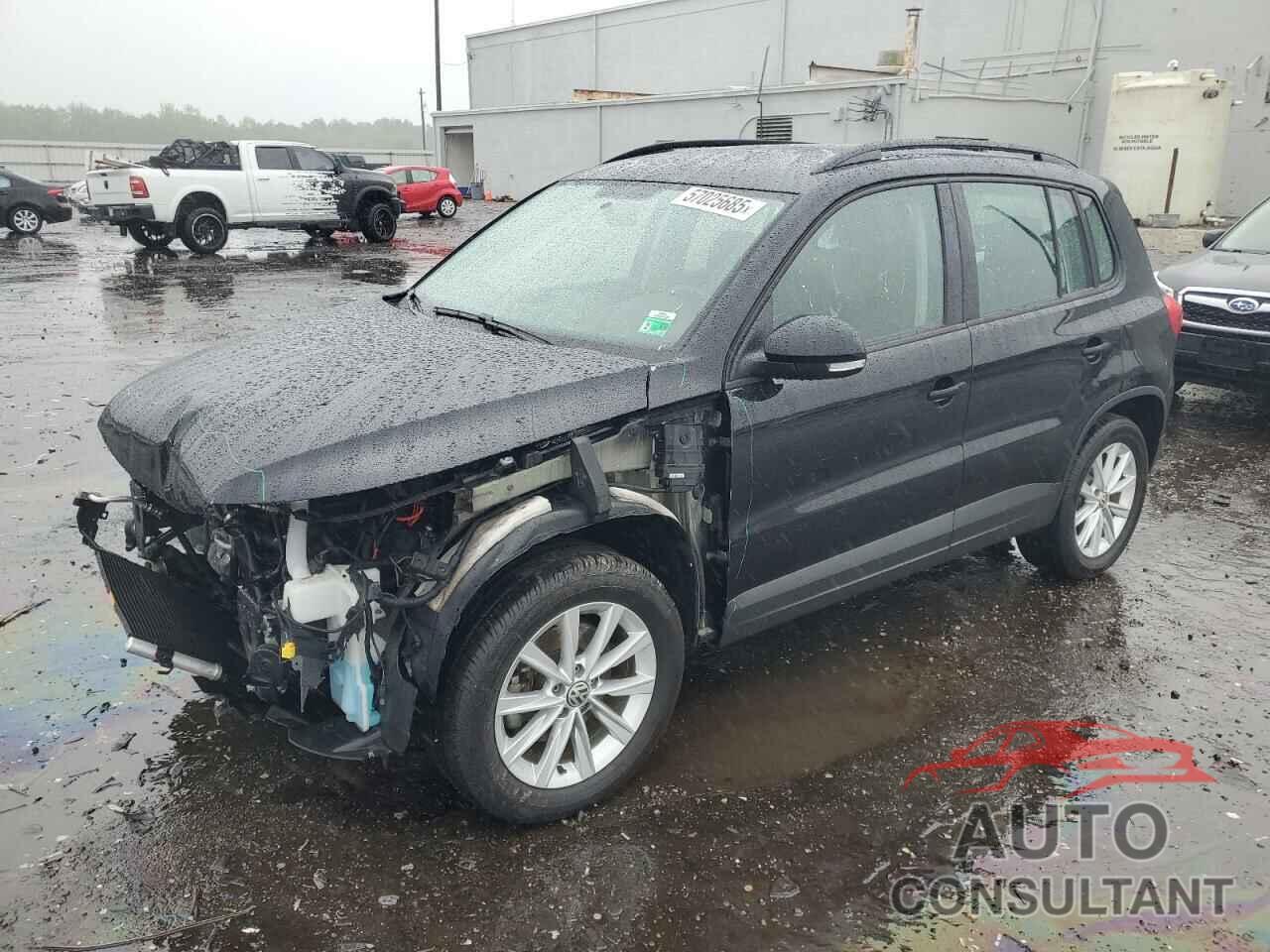 VOLKSWAGEN TIGUAN 2017 - WVGBV7AXXHK050964