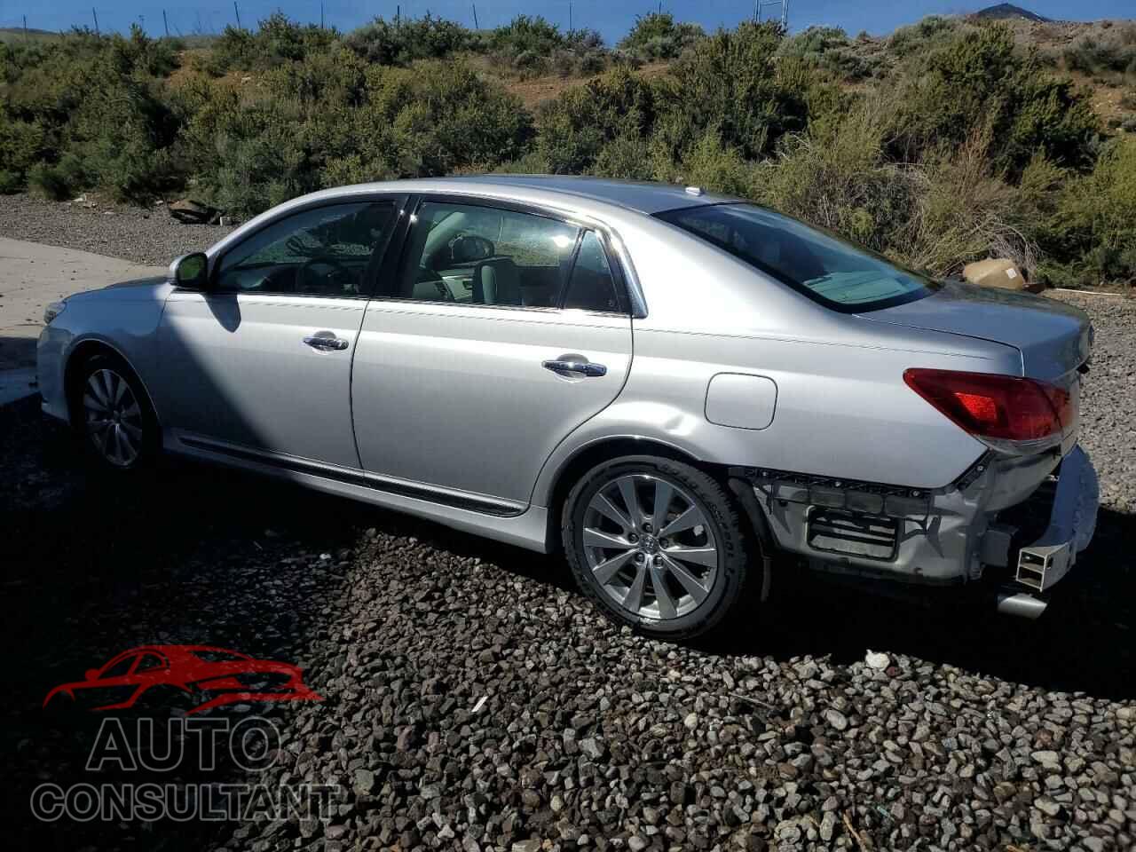 TOYOTA AVALON 2011 - 4T1BK3DBXBU402003