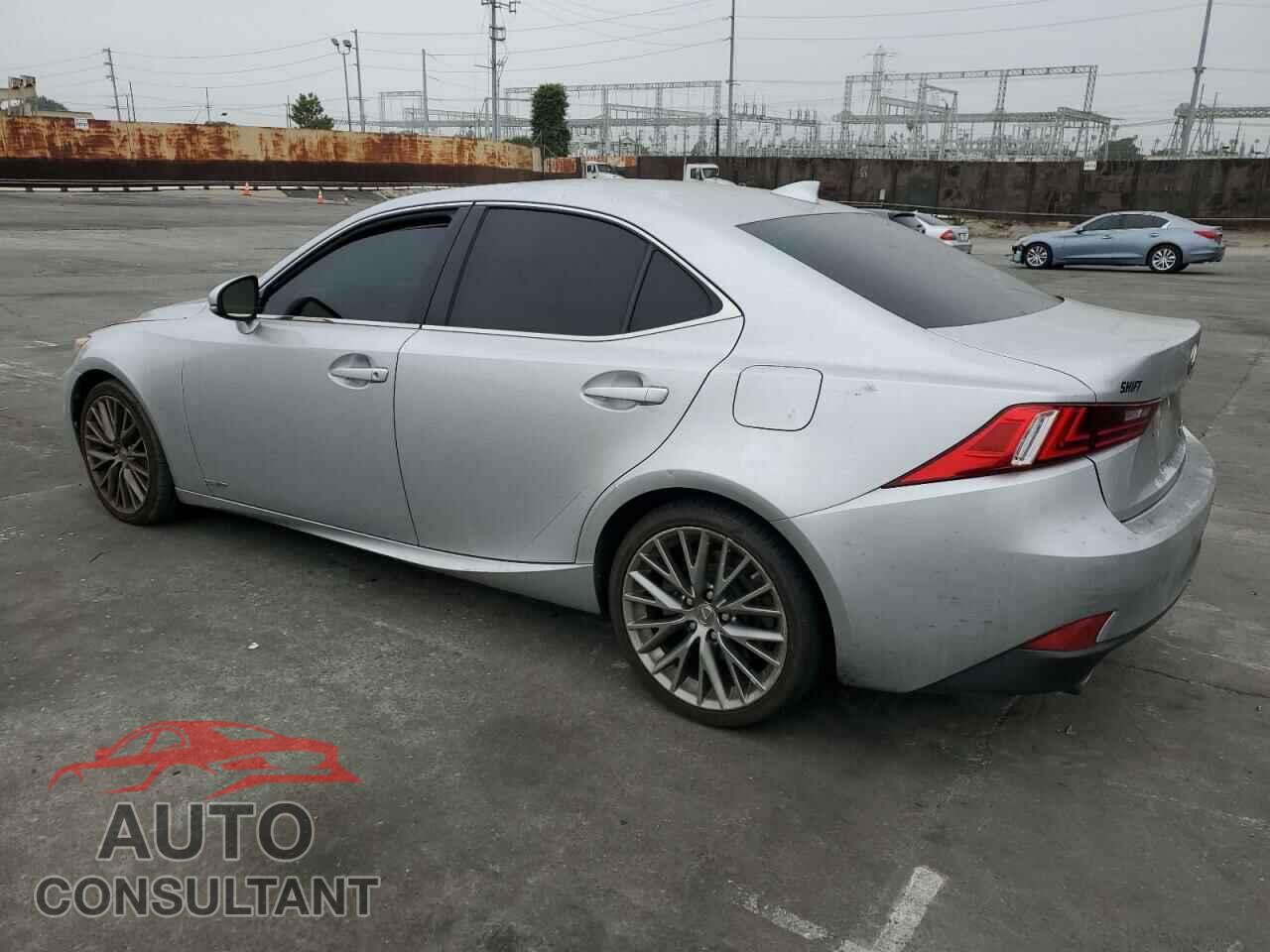 LEXUS IS 2016 - JTHBA1D27G5004288