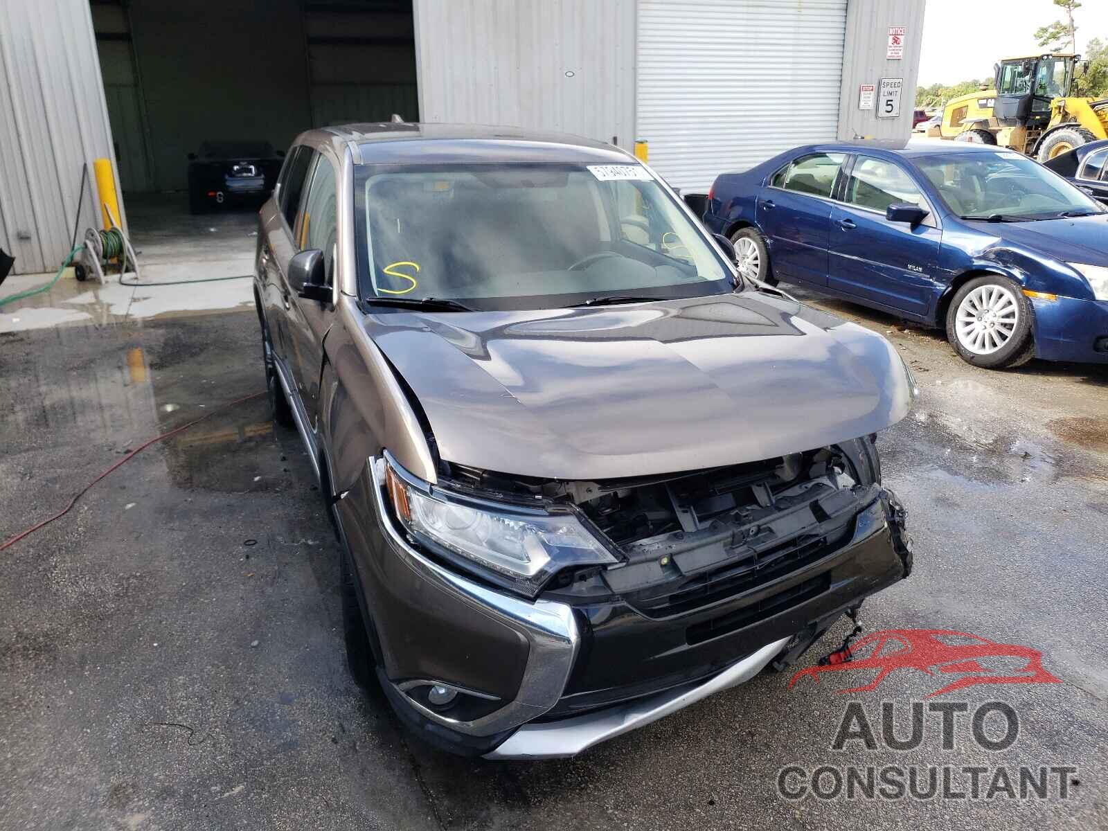 MITSUBISHI OUTLANDER 2017 - JA4AD2A37HZ016727