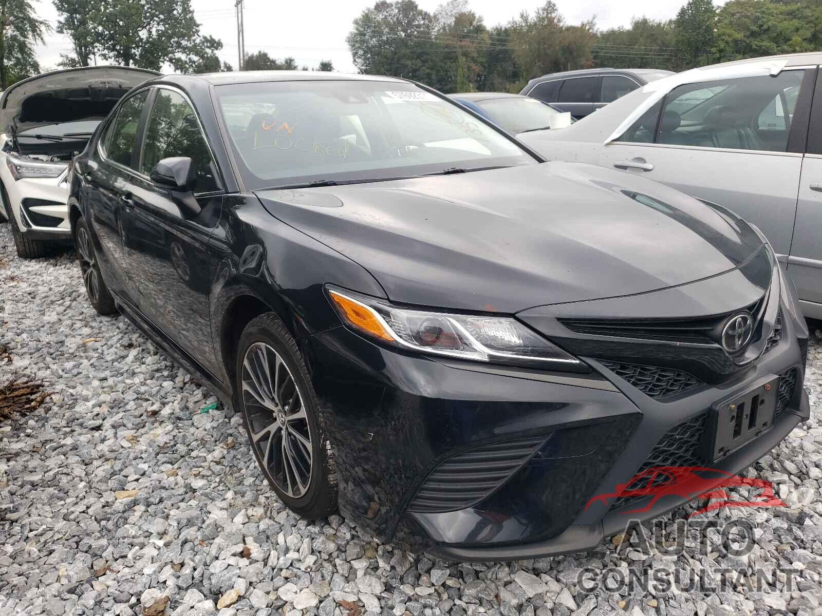 TOYOTA CAMRY 2018 - JTNB11HKXJ3044097