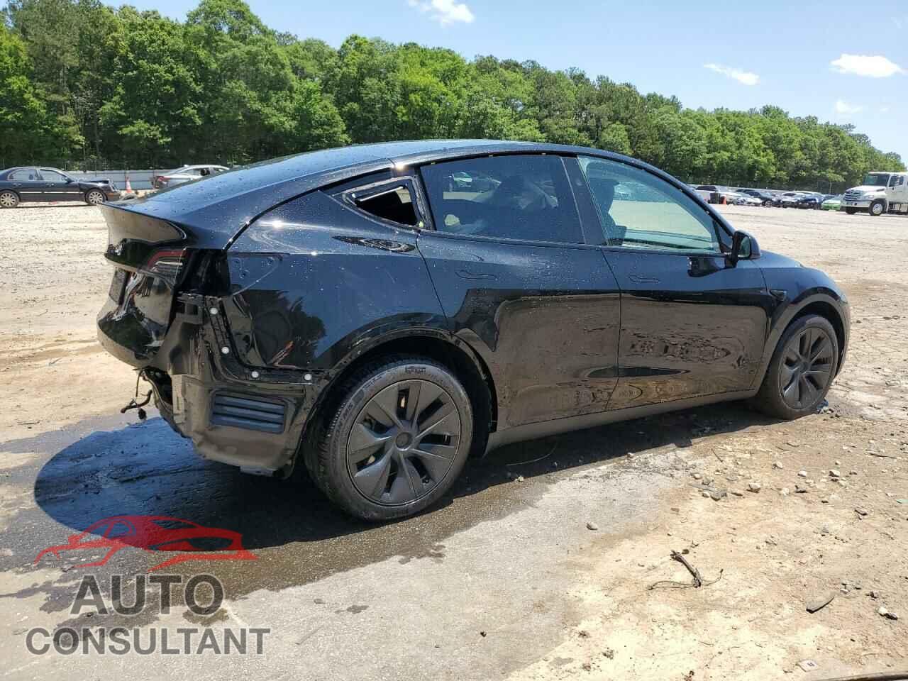 TESLA MODEL Y 2024 - 7SAYGDED2RA329802