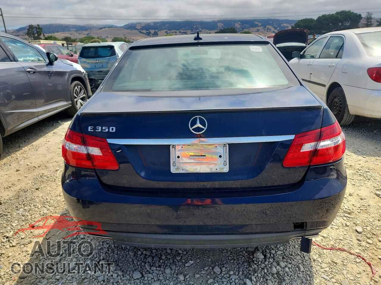 MERCEDES-BENZ E-CLASS 2013 - WDDHF5KB2DA705708