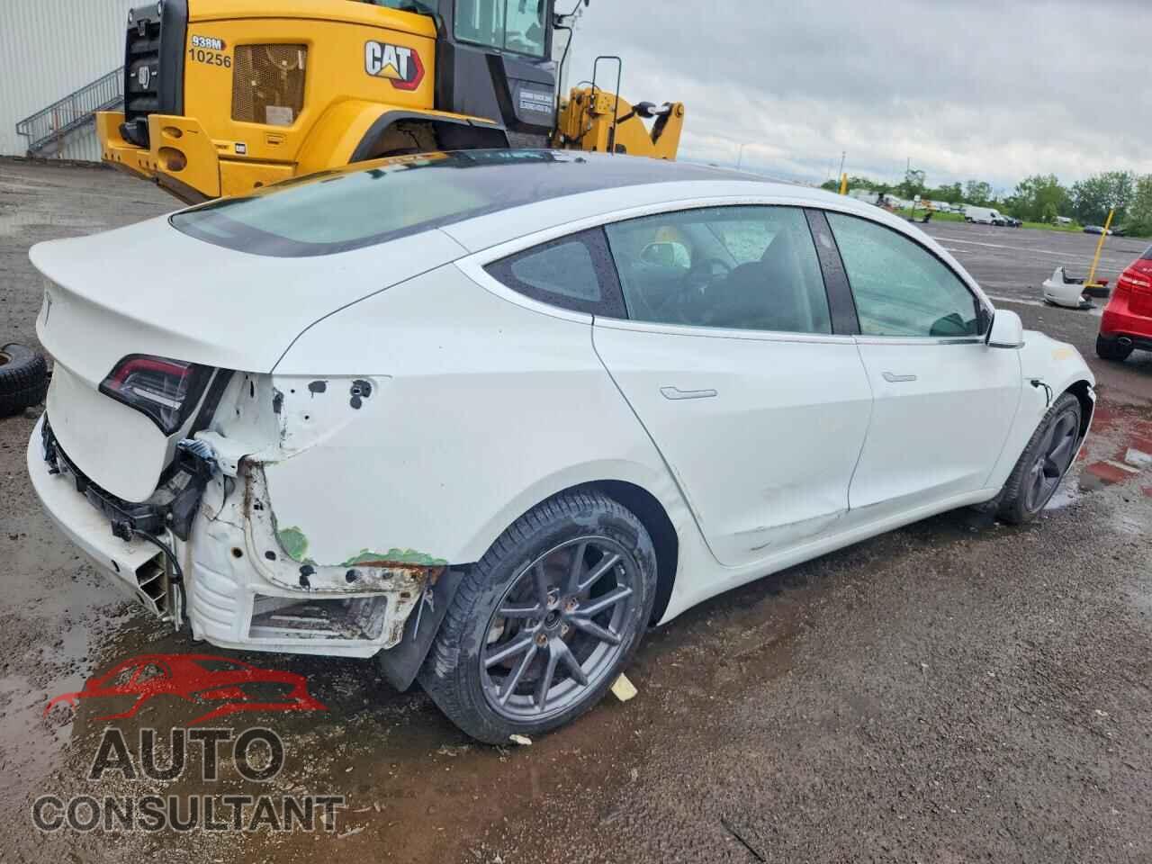 TESLA MODEL 3 2018 - 5YJ3E1EA7JF104008