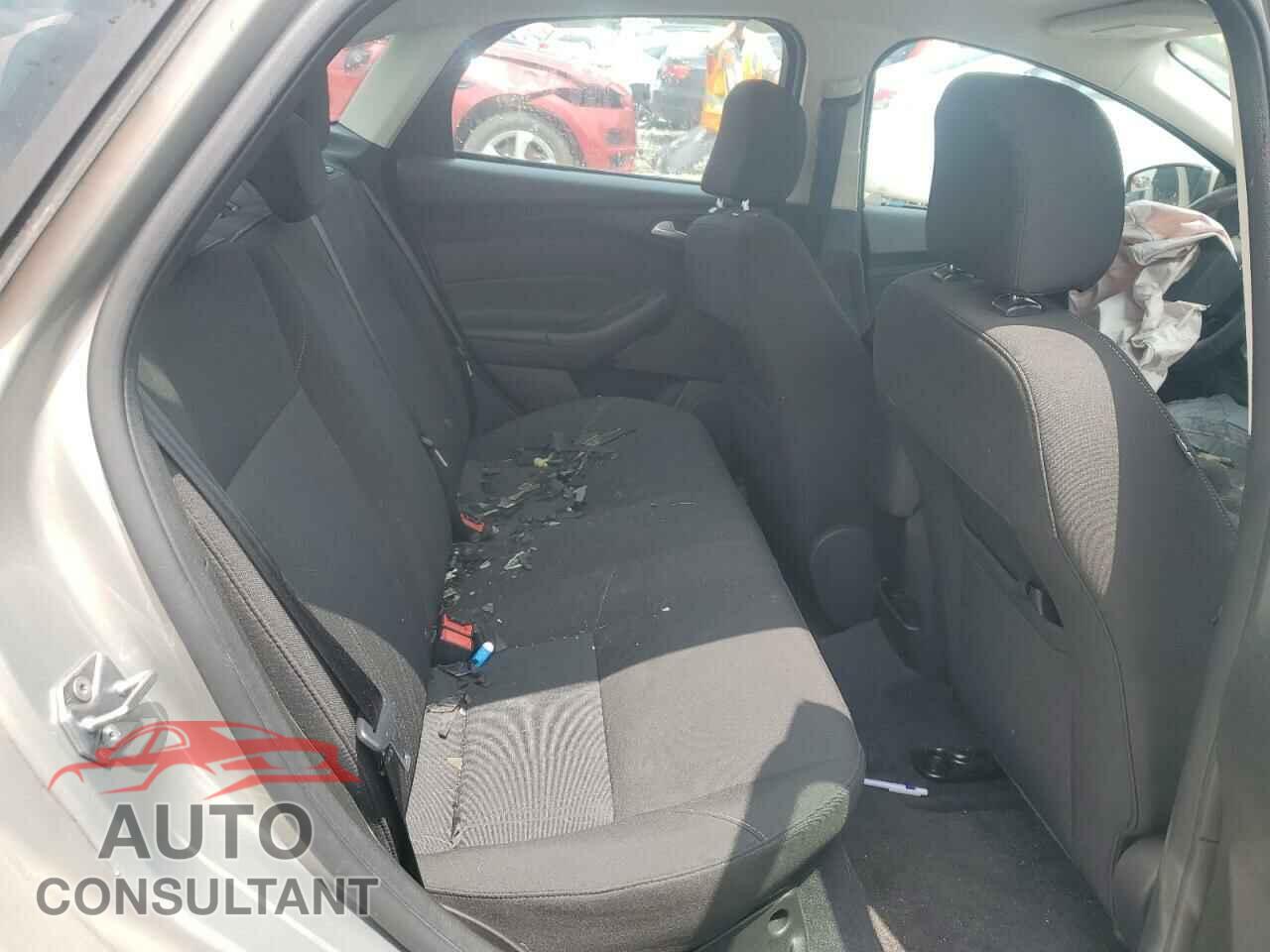 FORD FOCUS 2016 - 1FADP3F24GL375637