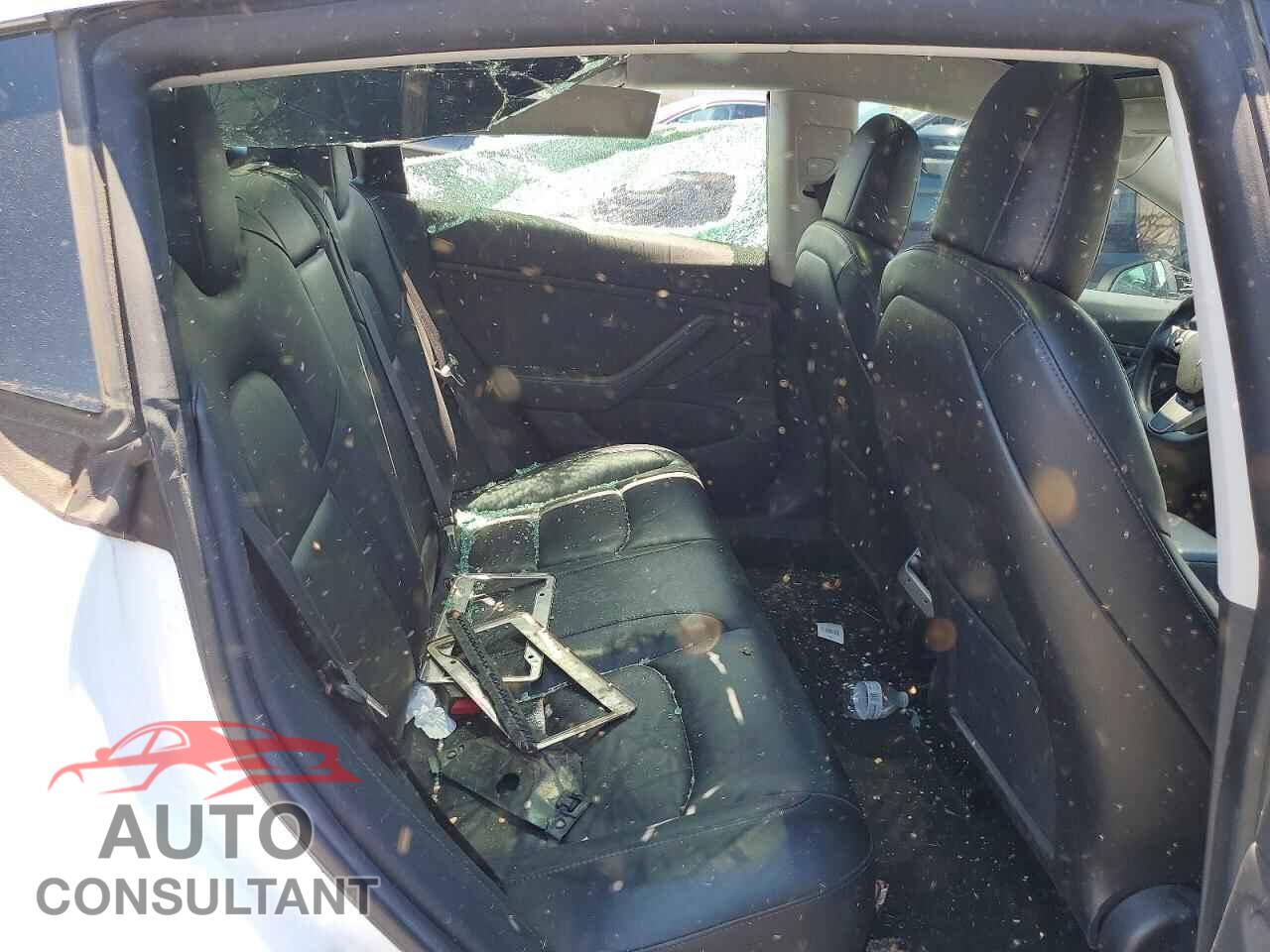 TESLA MODEL 3 2019 - 5YJ3E1EA6KF482399