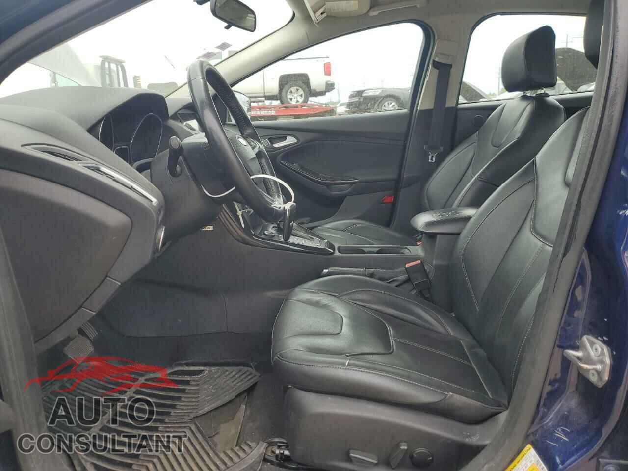 FORD FOCUS 2017 - 1FADP3J27HL298402