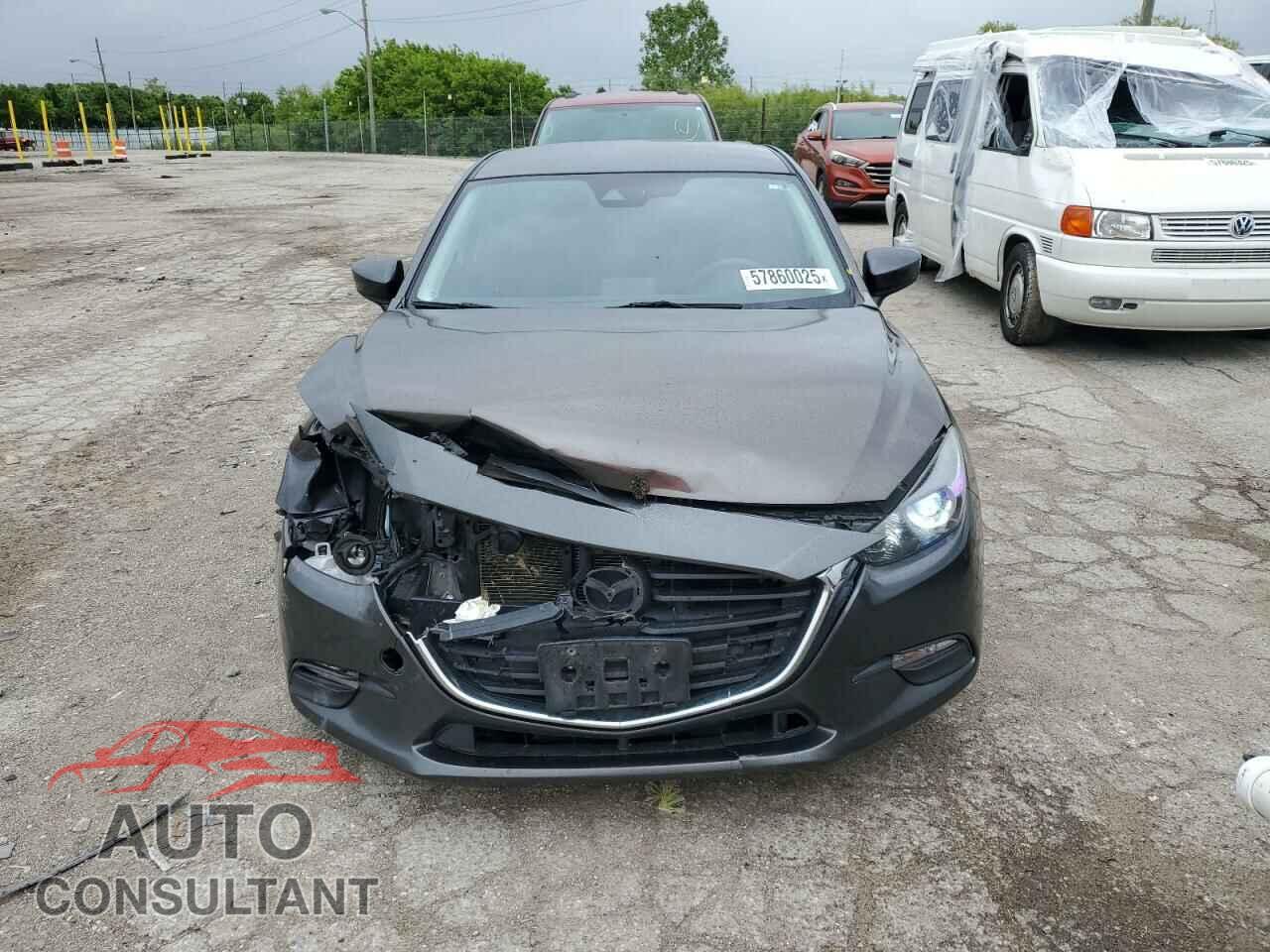 MAZDA 3 2018 - 3MZBN1U77JM211327