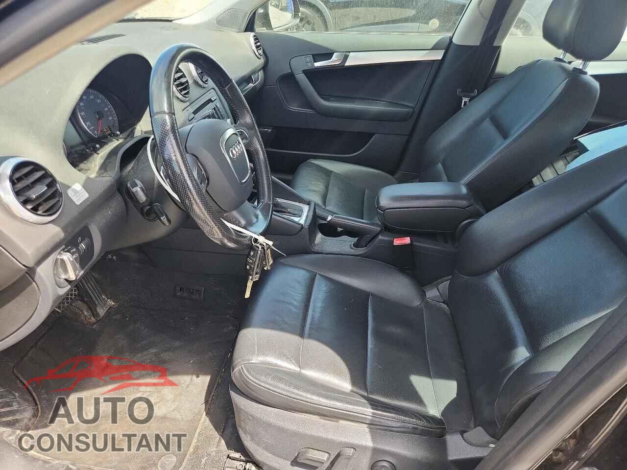 AUDI A3 2011 - WAUKJAFM2BA059115