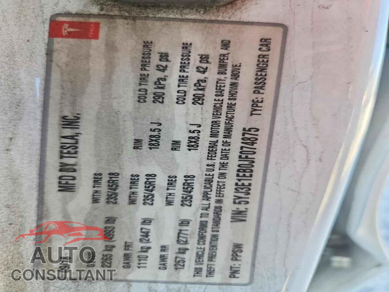 TESLA MODEL 3 2018 - 5YJ3E1EB0JF074875