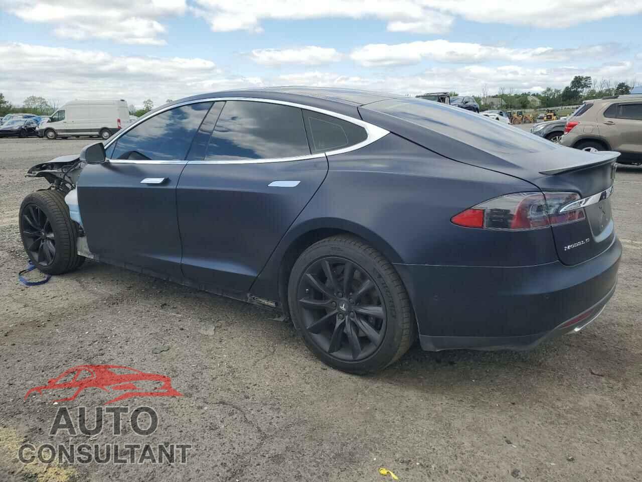 TESLA MODEL S 2015 - 5YJSA1H28FF088730