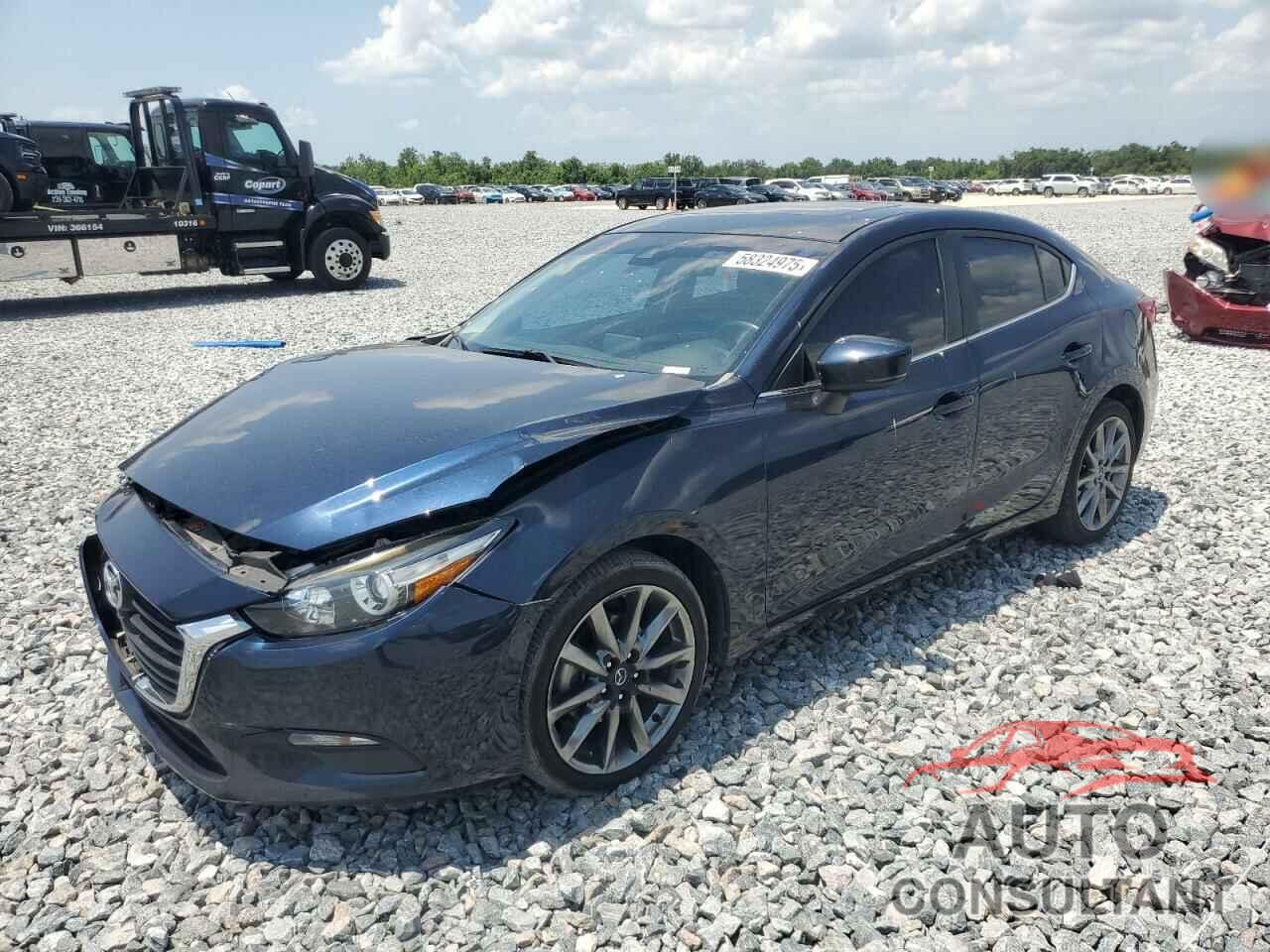 MAZDA 3 2018 - 3MZBN1V30JM243211