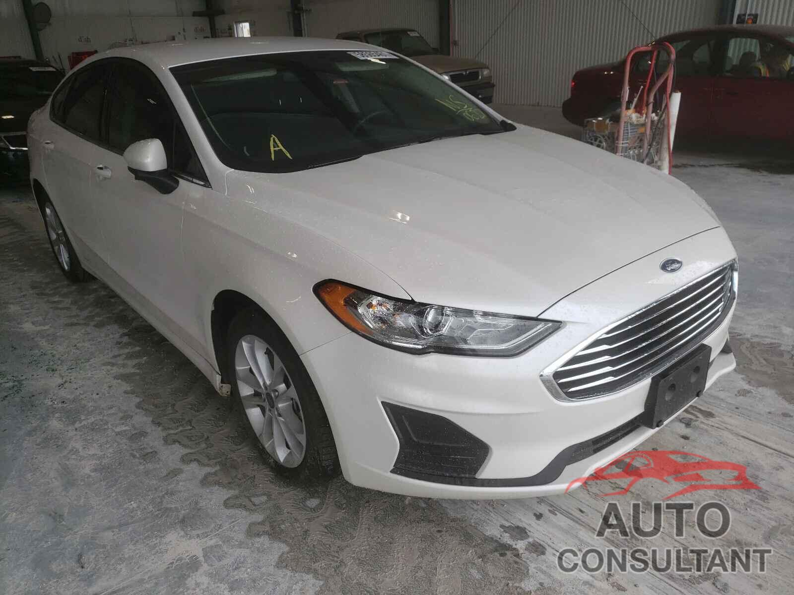 FORD FUSION 2020 - 3FA6P0LU5LR170627
