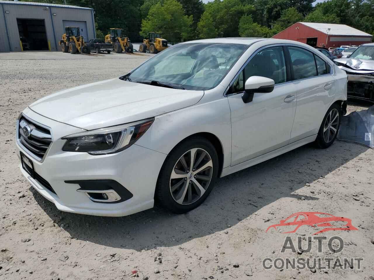 SUBARU LEGACY 2018 - 4S3BNEN65J3045133