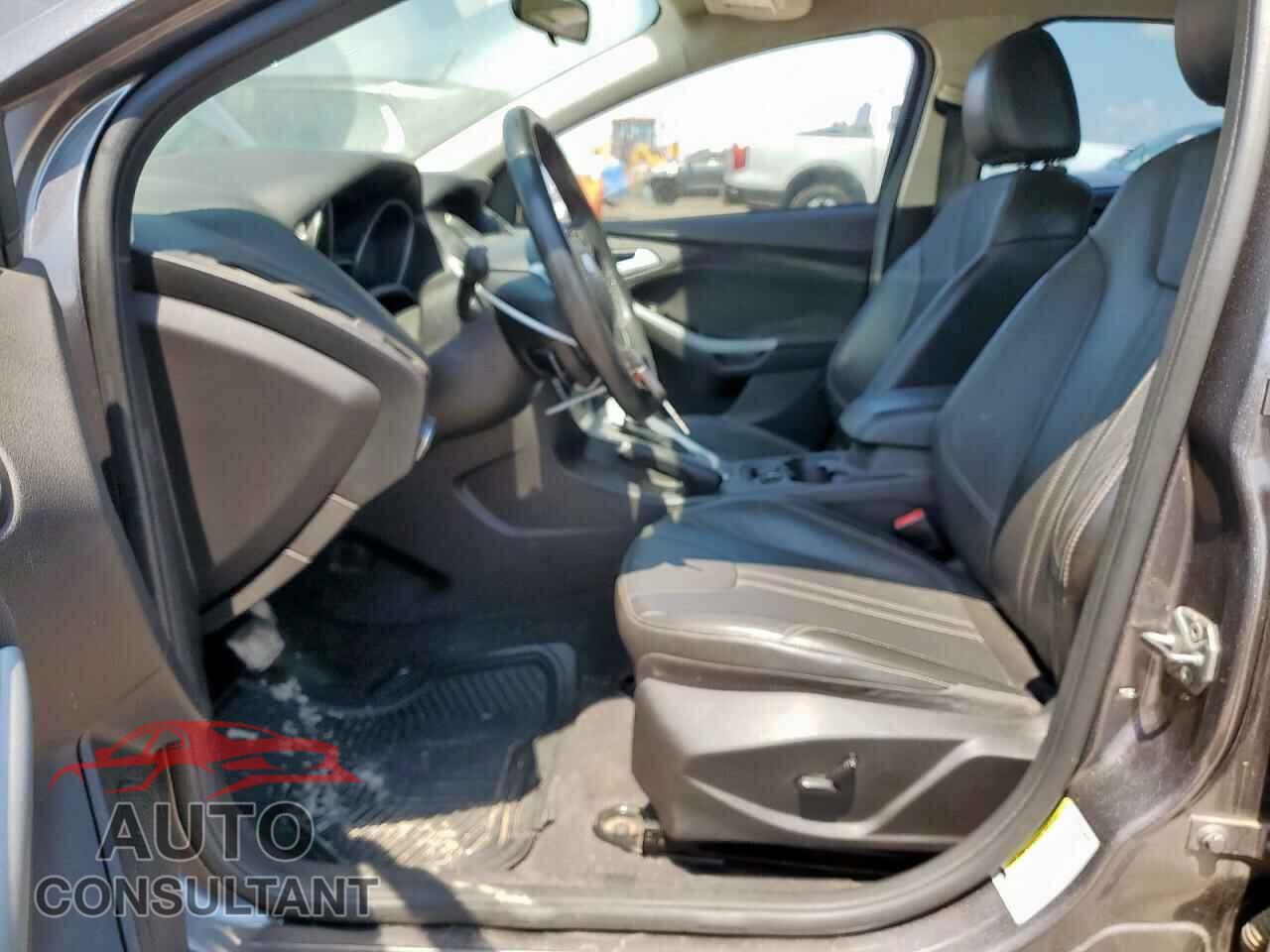 FORD FOCUS 2014 - 1FADP3K25EL207959