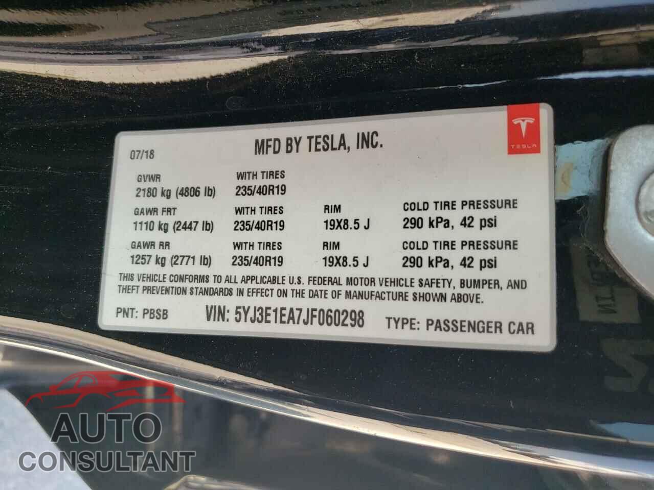 TESLA MODEL 3 2018 - 5YJ3E1EA7JF060298