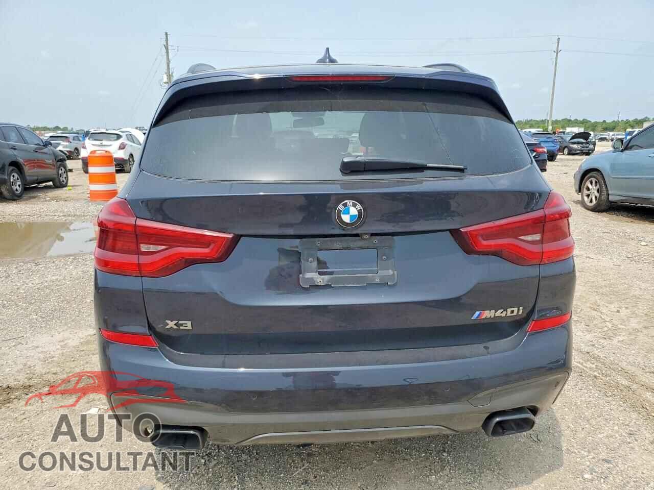 BMW X3 2018 - 5UXTS3C57J0Y97043