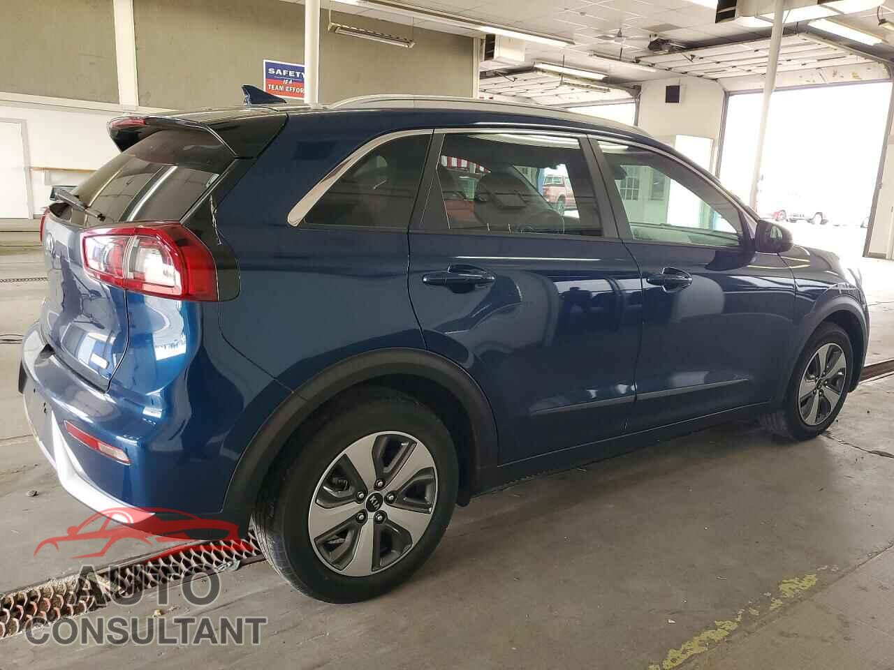 KIA NIRO 2019 - KNDCB3LC4K5303321