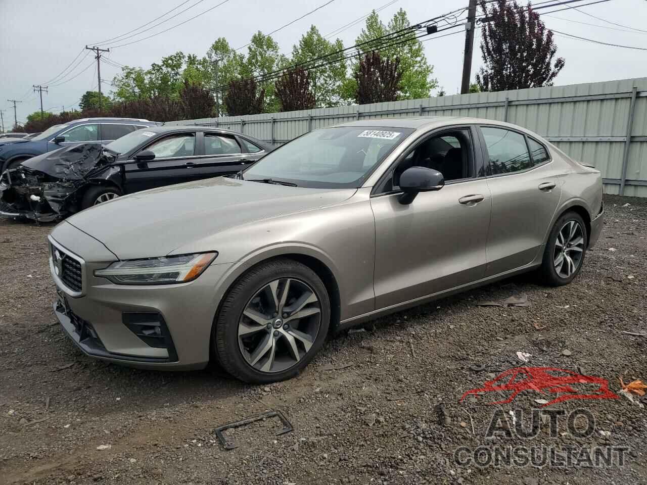 VOLVO S60 2019 - 7JRA22TM9KG015326