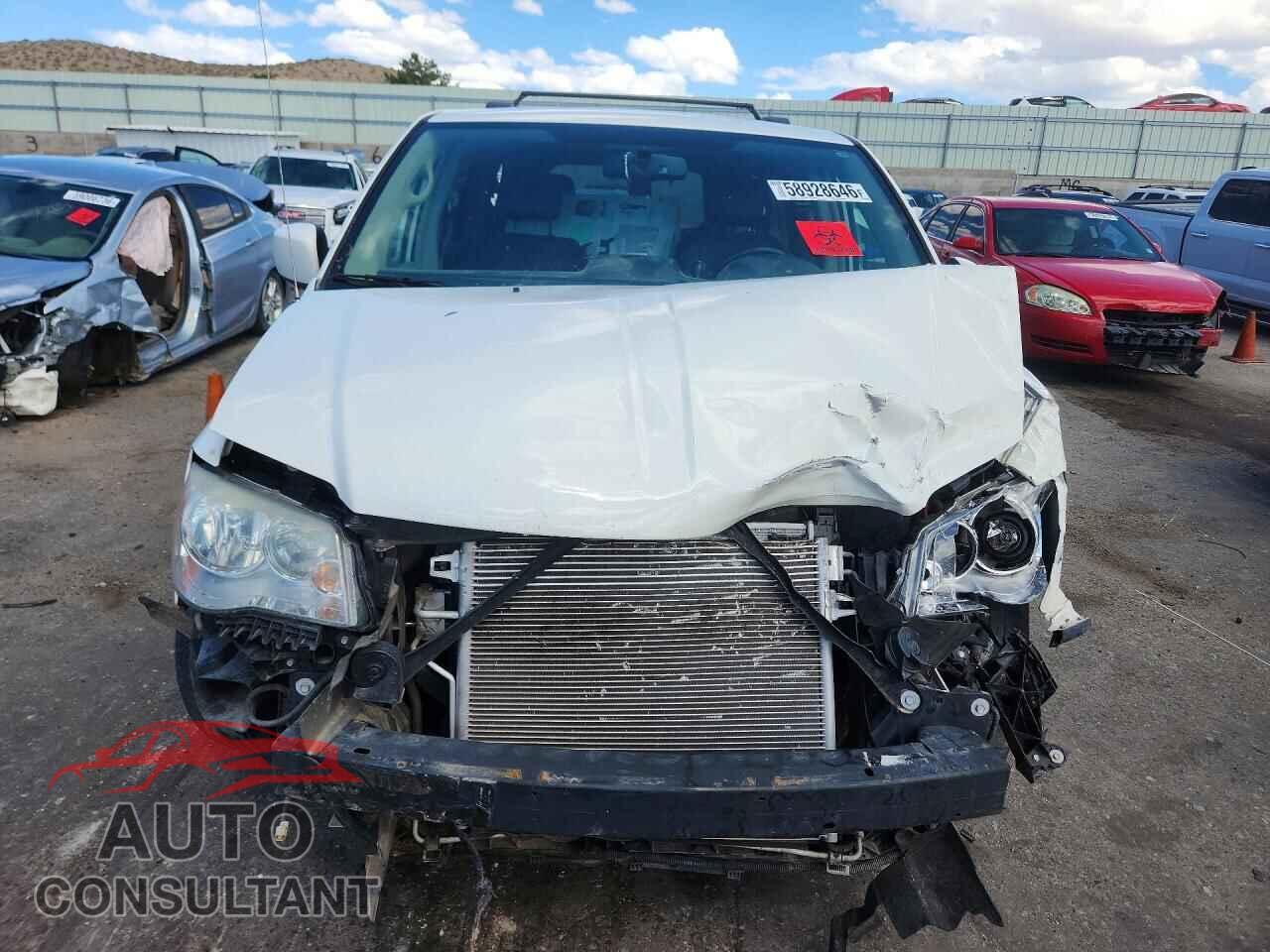 DODGE CARAVAN 2011 - 2D4RN5DG0BR738373