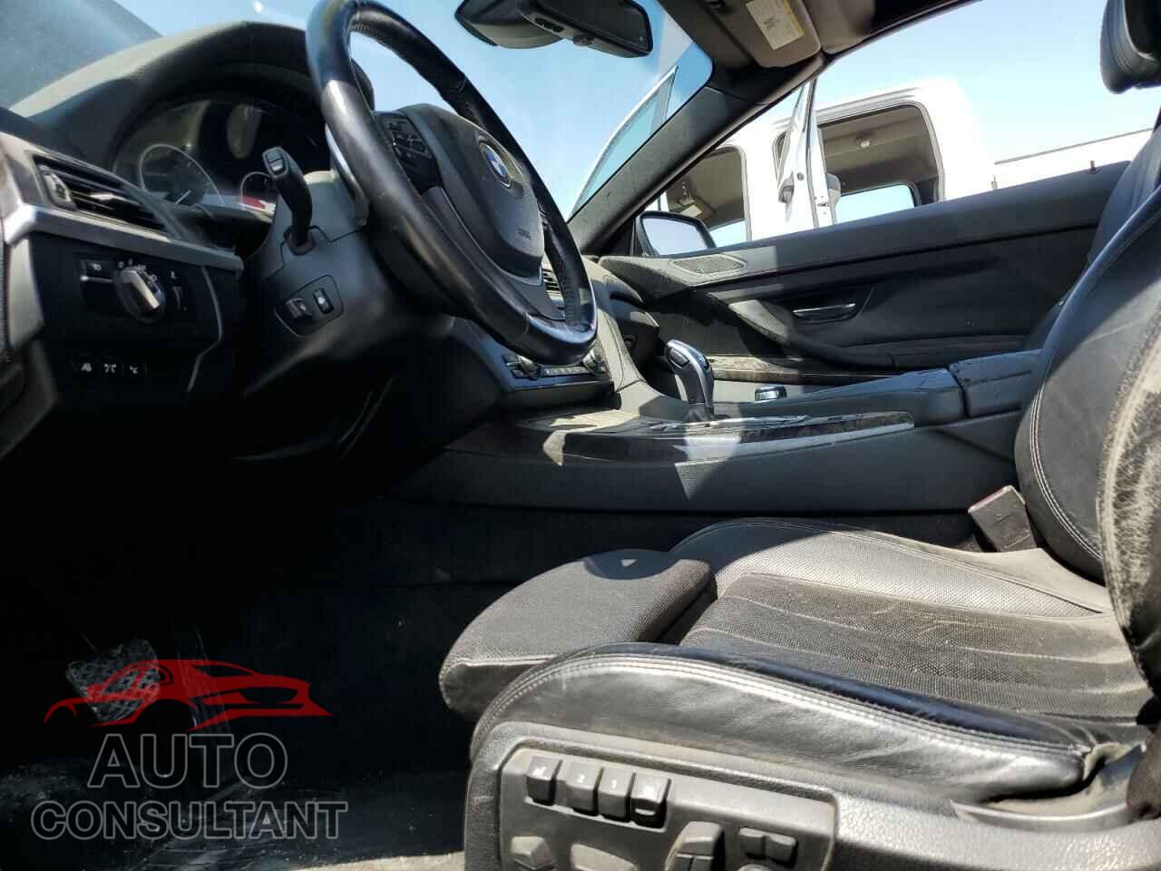 BMW 6 SERIES 2012 - WBALZ3C55CDL70172