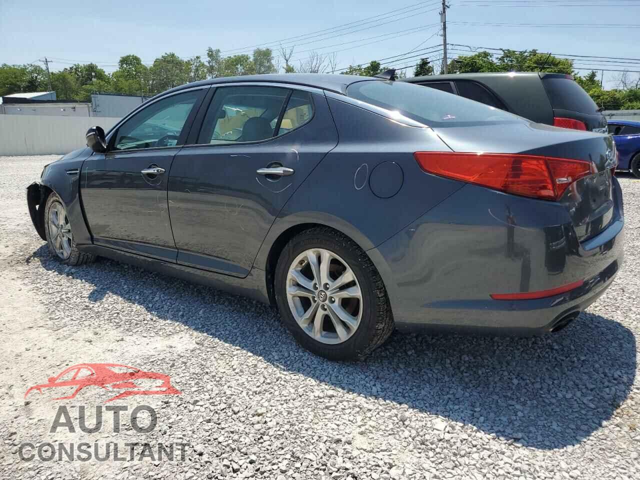 KIA OPTIMA 2011 - KNAGN4A73B5082585
